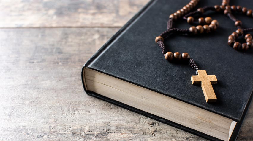 Сила нашої вдячності rosary-catholic-cross